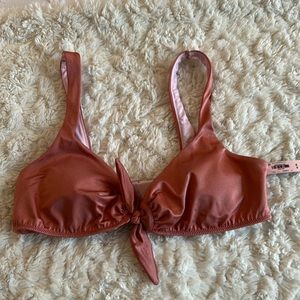 Bikinis top size M
